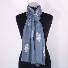 Lily Cashmere Scarf
