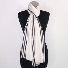 Cashmere scarf